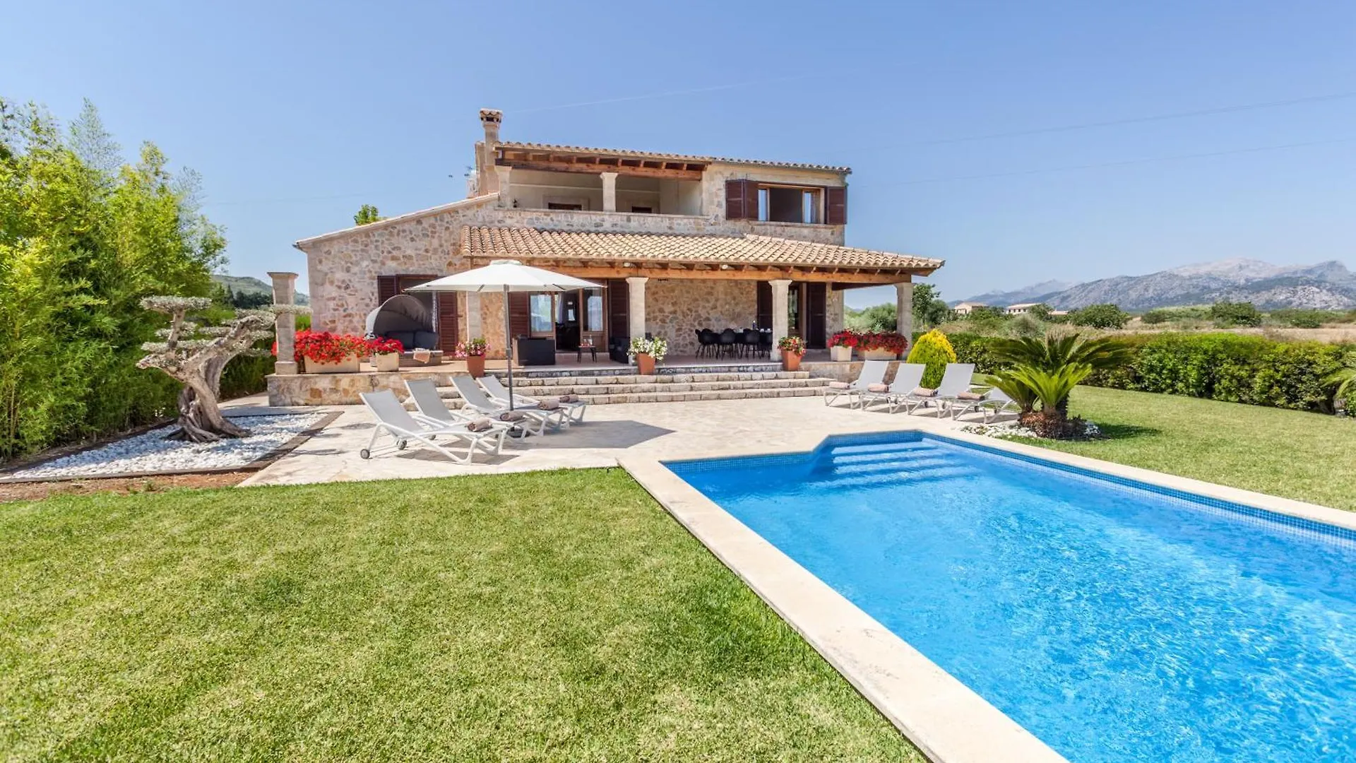 Villa Guillona By Sealand Villas Alcudia